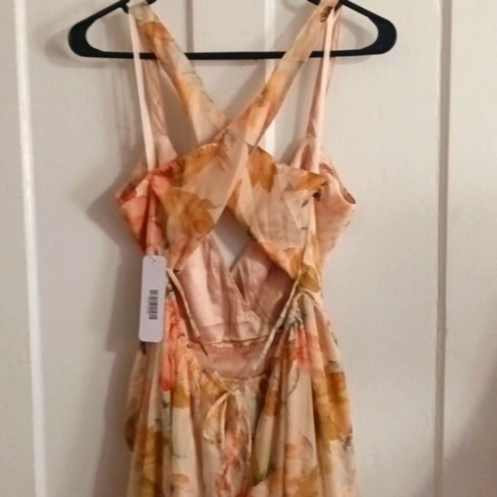 🎉Host Pick⭐ Olia ~ Myrah NWT Dress Size:L, Floral, Lined Maxi - Picture 4 of 4